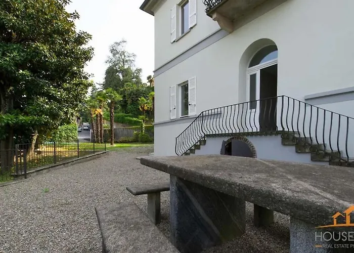 Pool&garden House Apartment *
